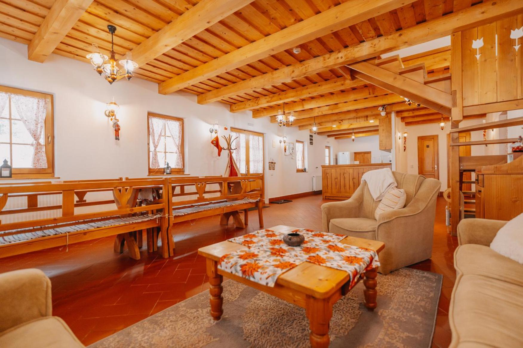 Lolo Park Resort Lacu Rosu Ngoại thất bức ảnh